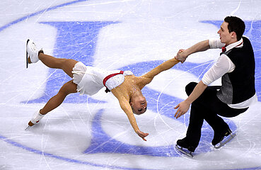 Aljona Savchenko und Bruno Massot - Eiskunstlauf